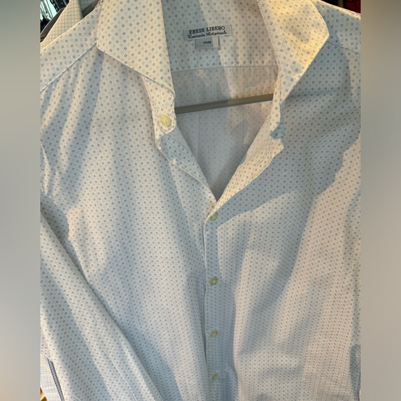 White patterned button down - Picture 5 of 5